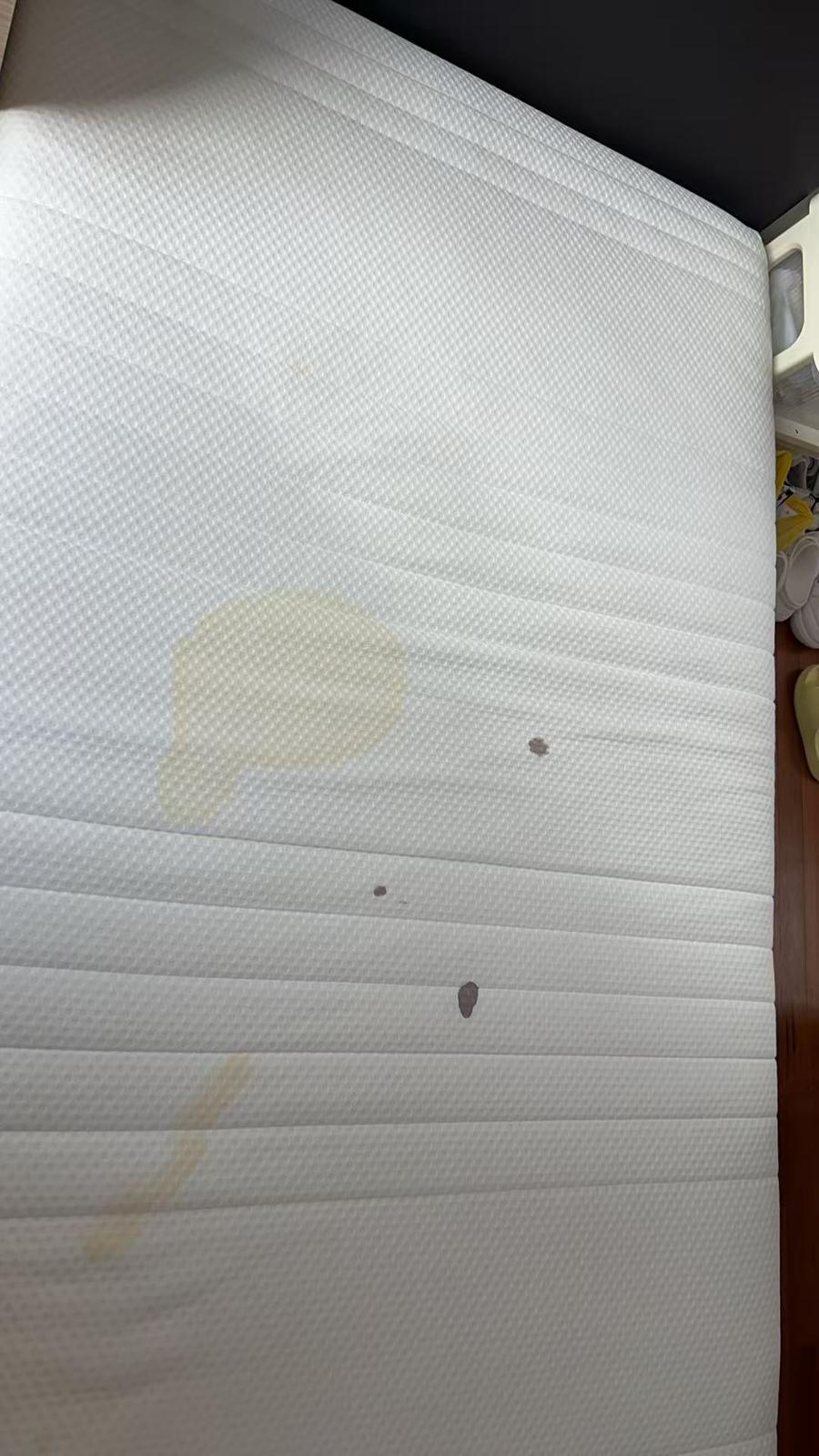 Mattress cleaning services in Singapore
